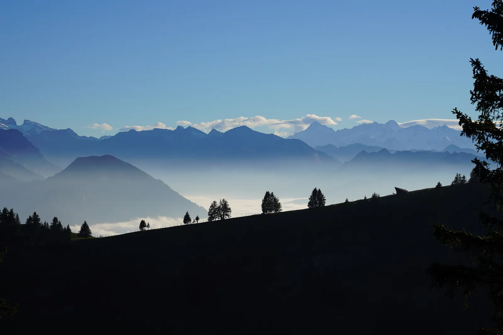 Berglandschaft in der Morgensonne